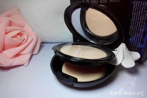 油皮底妆不脱妆浮粉,油皮适合的大牌粉饼推荐
