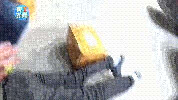 不正经版有毒香水,阿玛尼香水有毒不