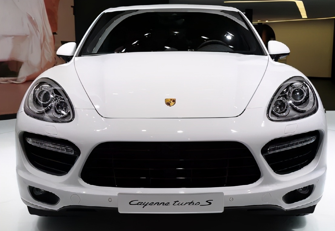 保时捷卡宴一共有几代车型,保时捷卡宴一共几代