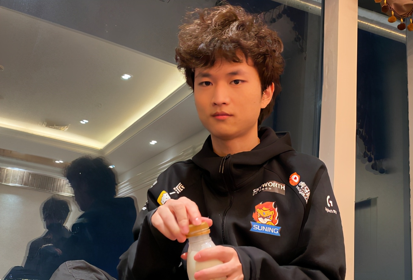 焕烽全明星AD票数最高，JKL粉丝质疑*票刷**，SN官方现身辟谣