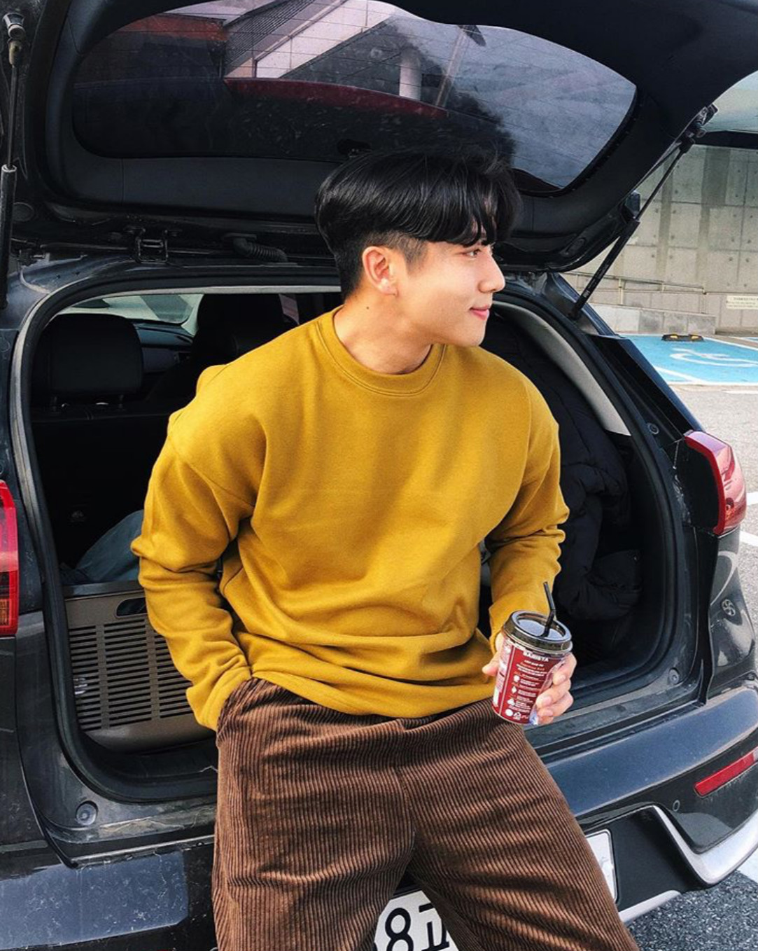 卫衣怎么穿才高级,卫衣怎么穿好看帅气