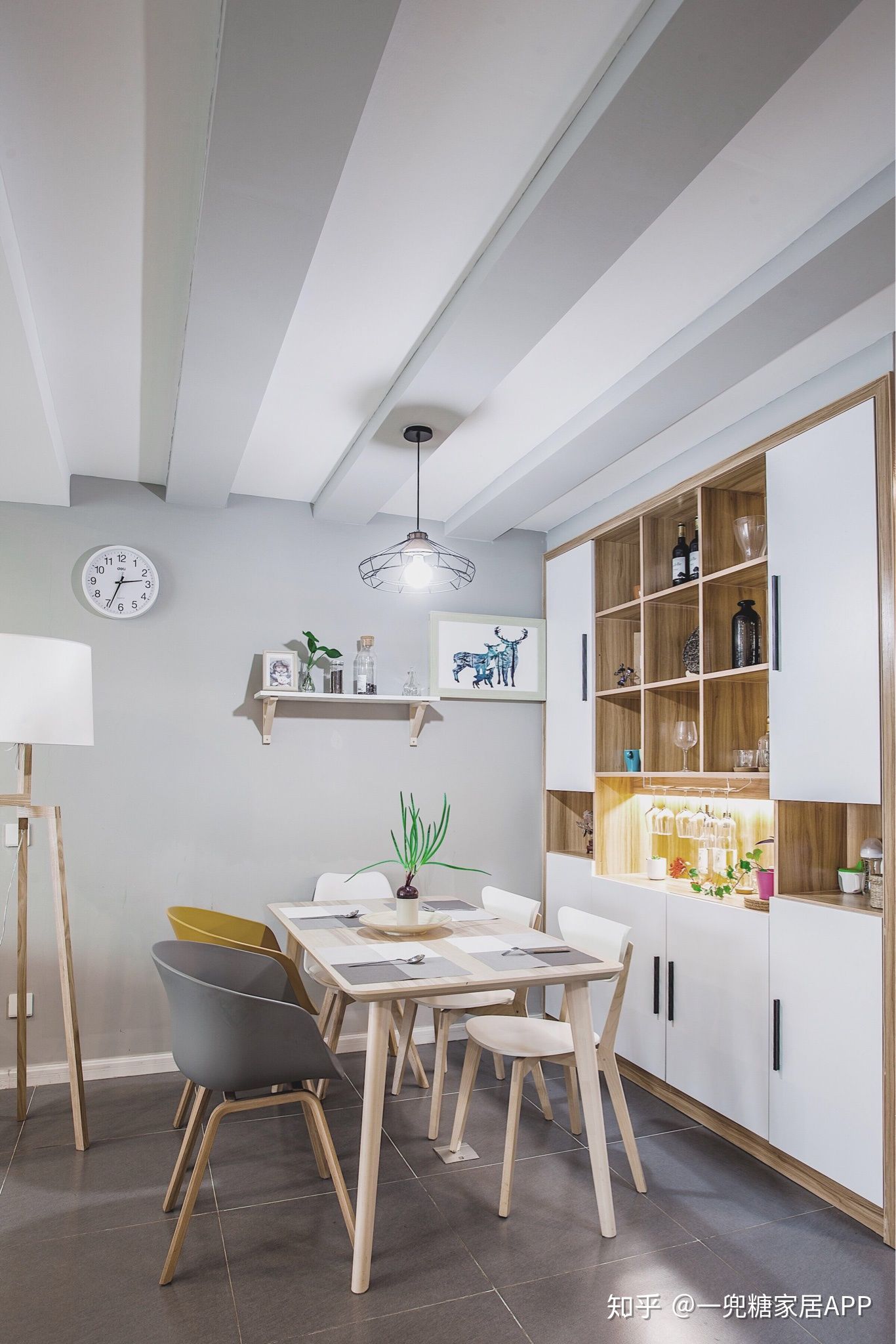 现在吊顶如何设计,目前流行的吊顶设计