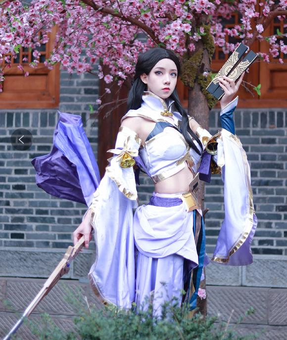 王者露娜cosplay (王者角色cos露娜)