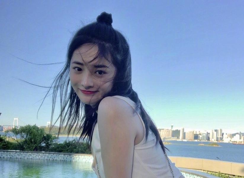 头发稀少油腻怎么办,头发干枯稀少油腻掉发怎么调理