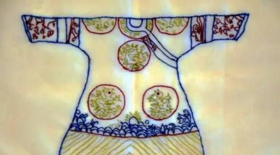 鞍山岫岩玉都,揭秘中国玉都岫岩6万吨玉石