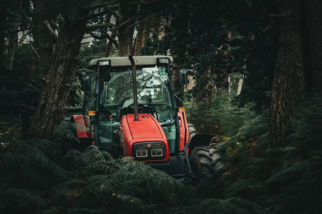 拖拉机加了汽油会有什么后果,拖拉机发动机为什么不能加防冻液