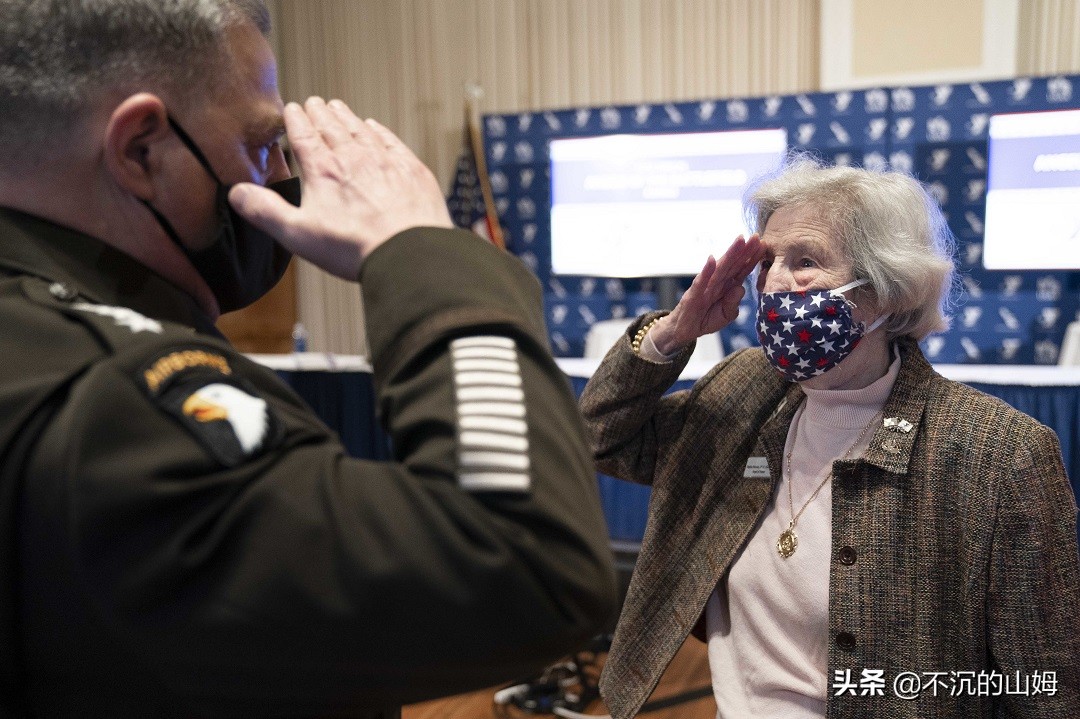 美国参联会主席马克·米利上将照片集锦