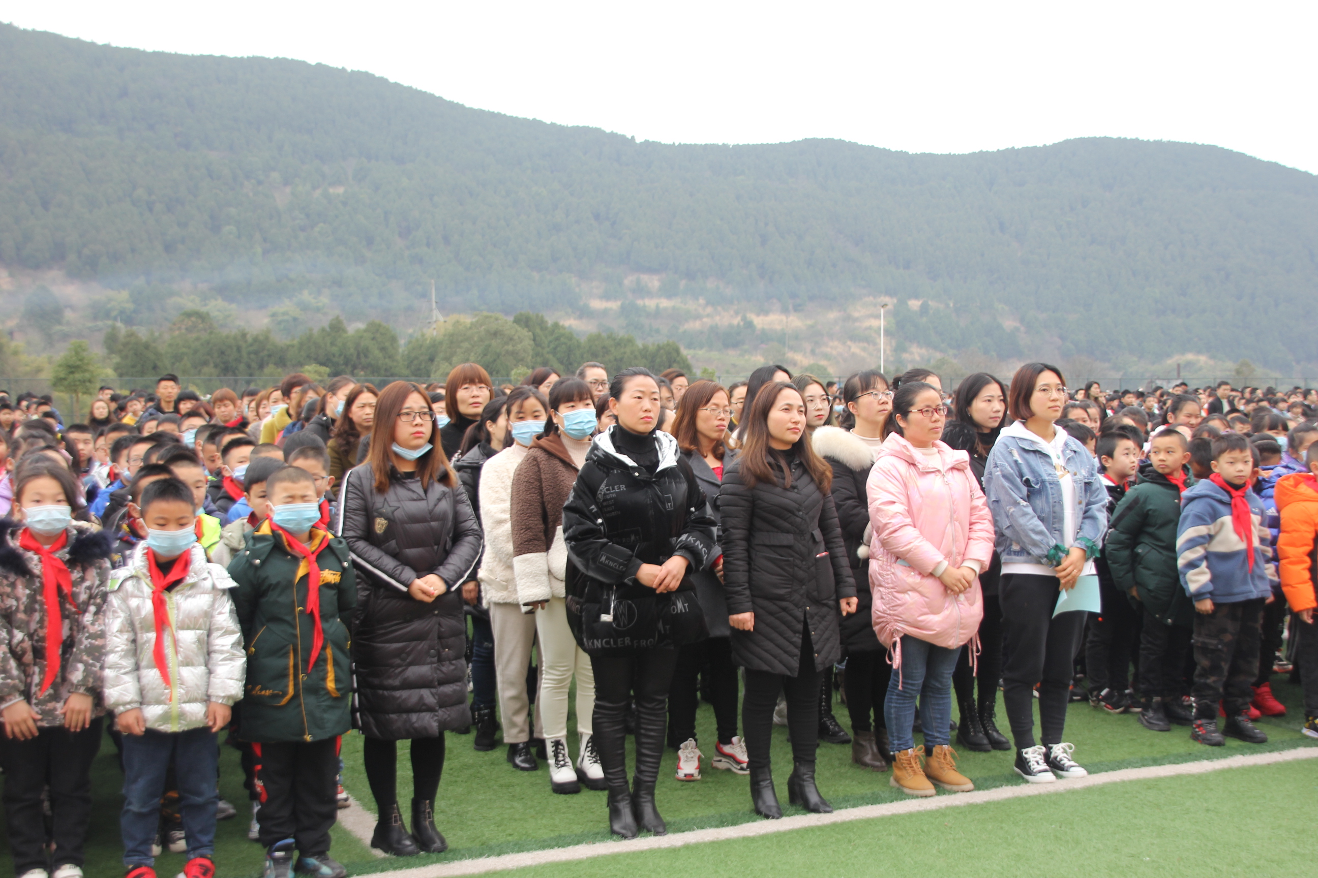 盐亭华宸英才百日誓师大会,盐亭华宸国际学校2020秋季招生