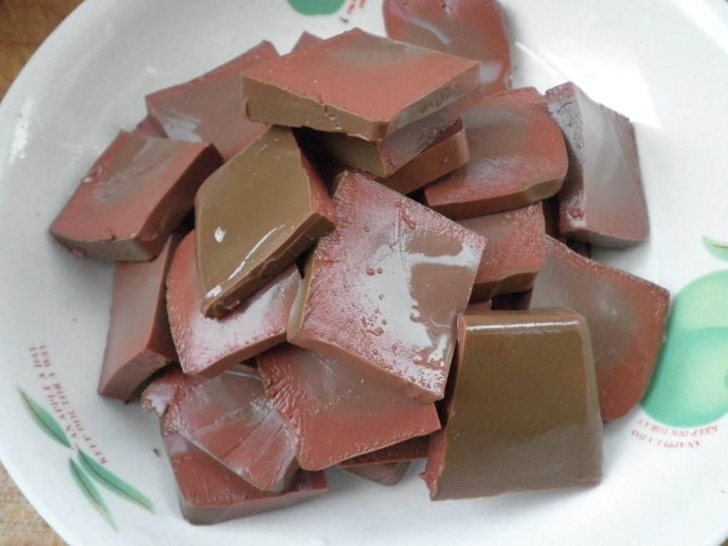 五种人工合成的食物千万要少吃,4种食品都是人造的