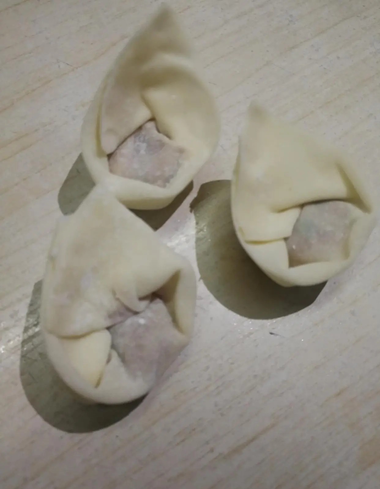 四川馄饨抄手怎么包,抄手馄饨的正确做法