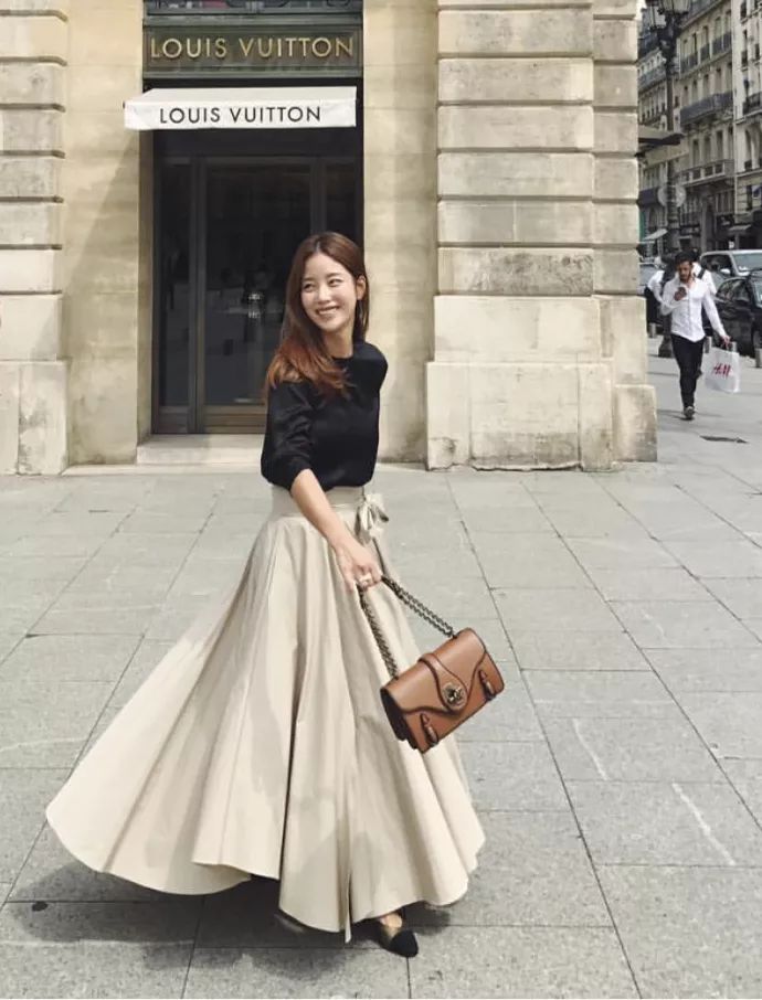 欧美时尚博主穿搭示范冬,韩系慵懒风冬季穿搭博主