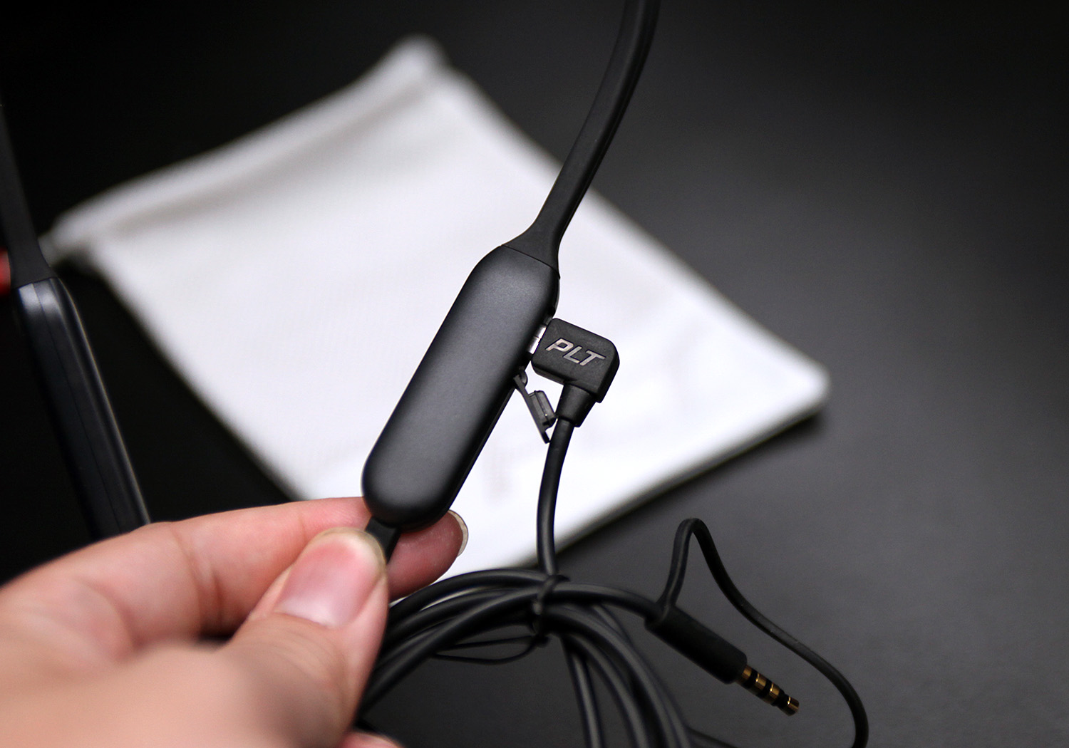 细节到位带来出众体验,细节丰富的耳机