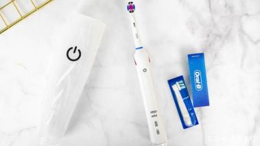 zr电动牙刷和小米电动牙刷哪个好,usmle电动牙刷和华为电动牙刷