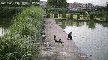 为什么加油站要24小时上班,为什么加油站一个工资1800