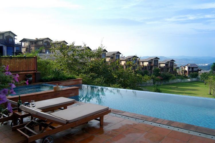 清远佛冈温泉房间带私人泡池,清远山景私人温泉别墅