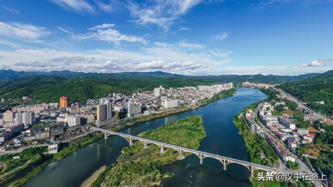 端午节旅游客运,端午节大家出行注意安全