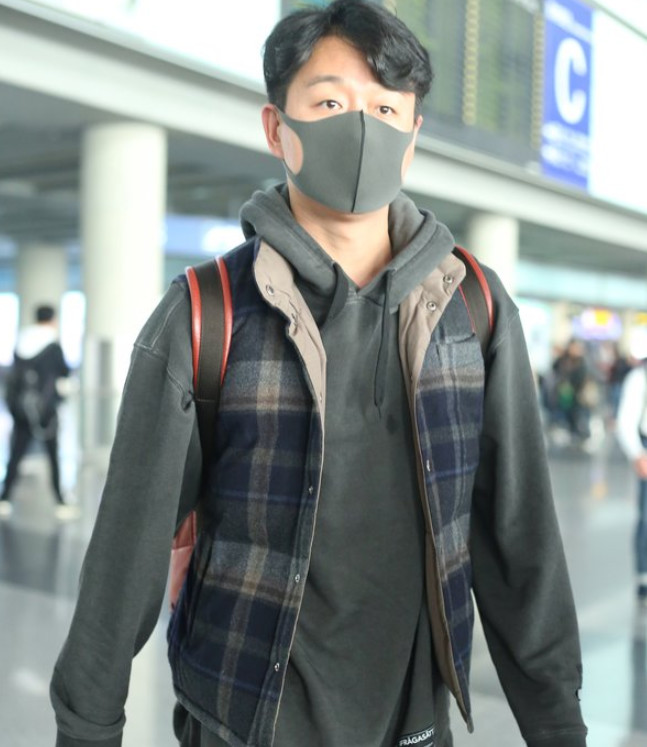 佟大为30岁和44岁照片对比,佟大为39岁照片