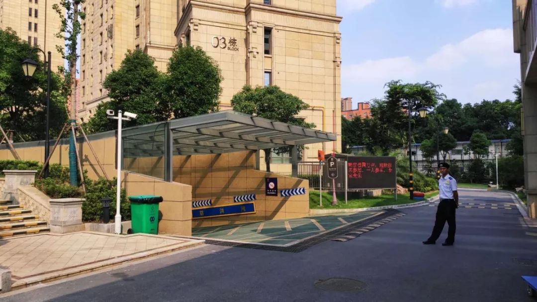 归来仍是少年古玩市场,归来仍是少年季羡林