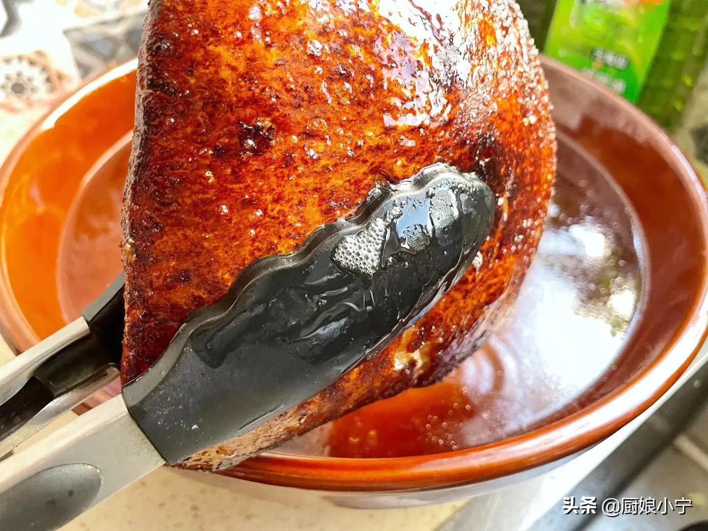 炸扣肉起泡的道理,炸脆皮扣肉起泡的技巧