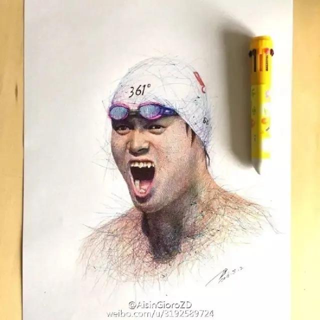 90后小伙用笔画画,九零后小伙靠画肖像漫画走红网络