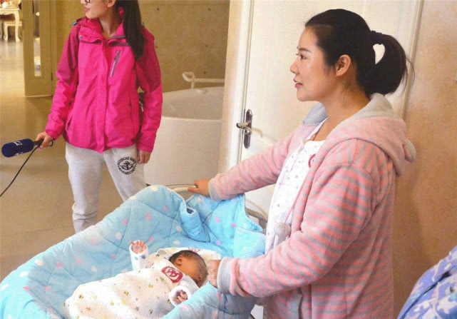 生完孩子女性可以休息多久,女性生完孩子多久能恢复月经