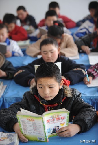 盛泽的同学们，还记得那个赤鼻子老师吗？