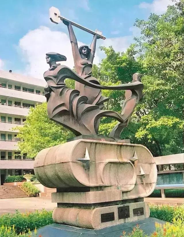 深圳中学为什么会成为全国第一,深圳中学厉害