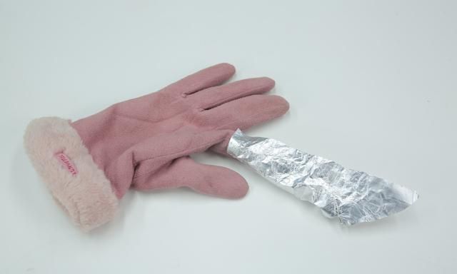 手套怎么制作成可以触屏的,自制手膜一次性手套可触屏