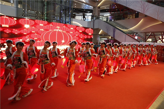 阜阳商厦29周年店庆活动完美收官,阜阳商厦30周年店庆