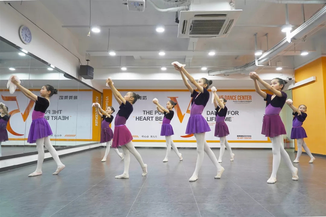 中国舞考级完满结束,考级中国舞