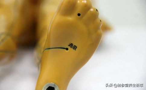 脚痛可能是8种疾病的征兆右脚,脚痛的人有哪些症状