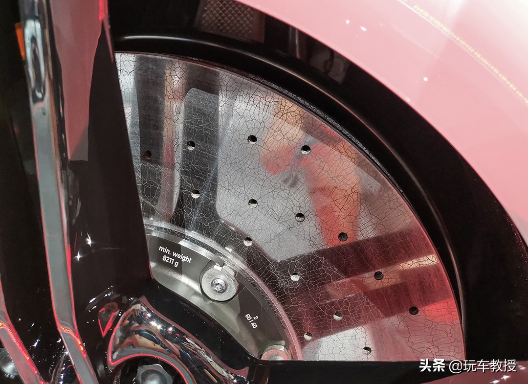 taycan保时捷让超跑进入电动时代,保时捷电动taycan4s报价