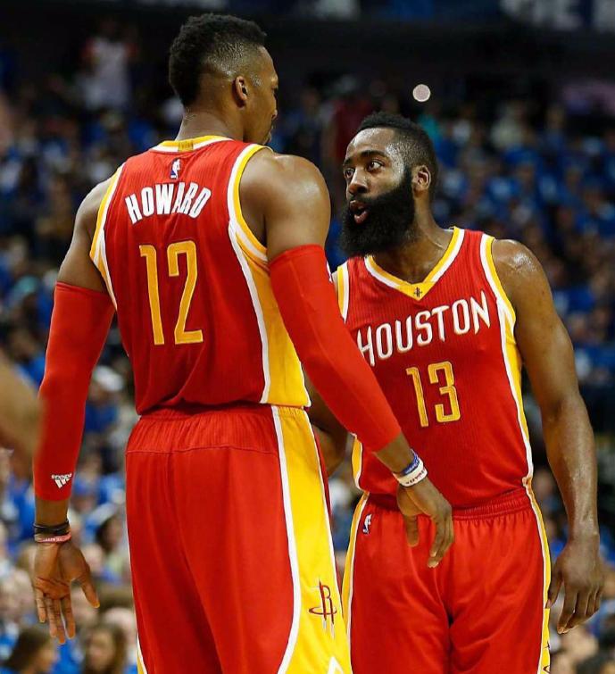 十年前的球鞋对比,安踏和李宁哪个篮球鞋好