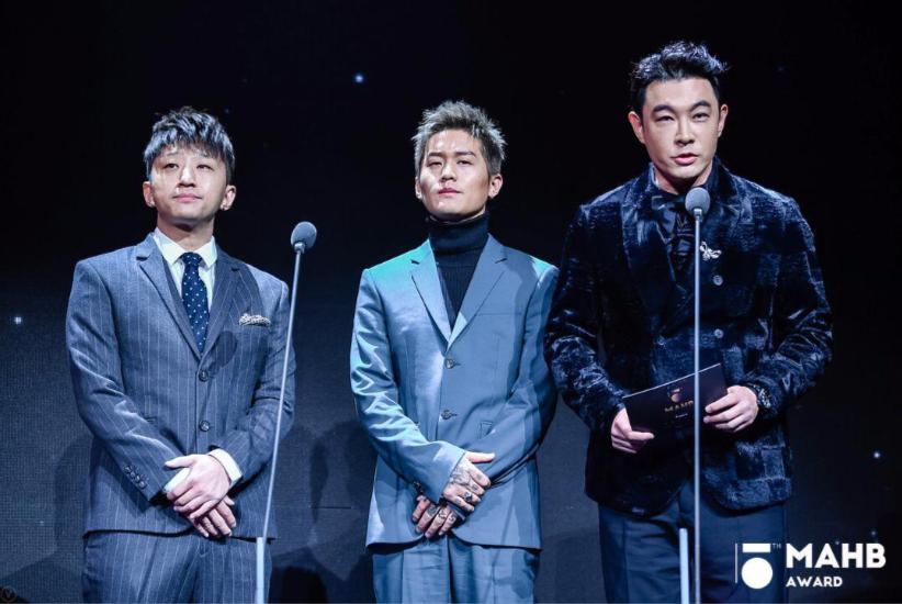 吴琼唱的爱江山更爱美人,吴琼爱歌