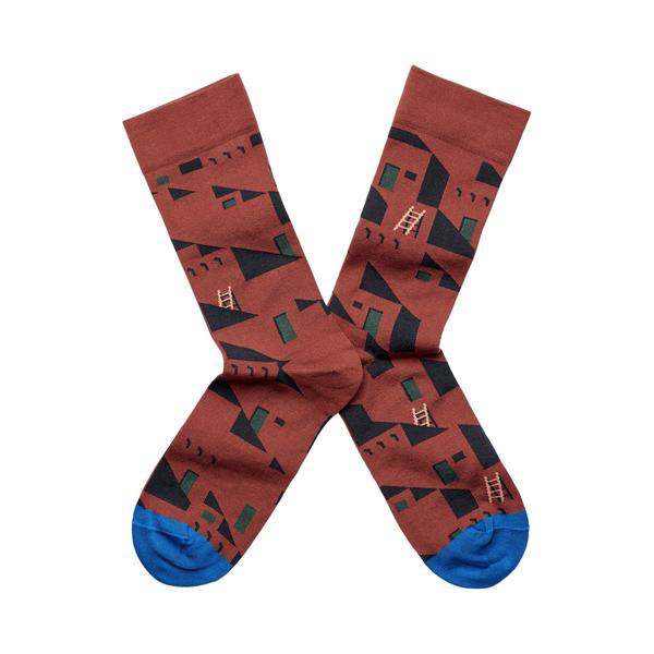 谁说袜子很无趣?BonneMaison,每一双袜子都存在强烈的故事感!