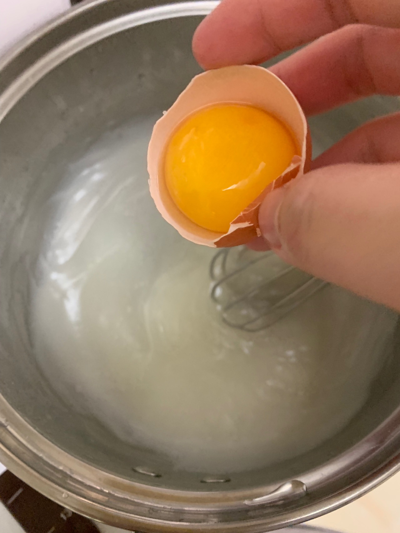 沙拉酱是鸡蛋和油做的吗,少油少糖的熟蛋沙拉酱