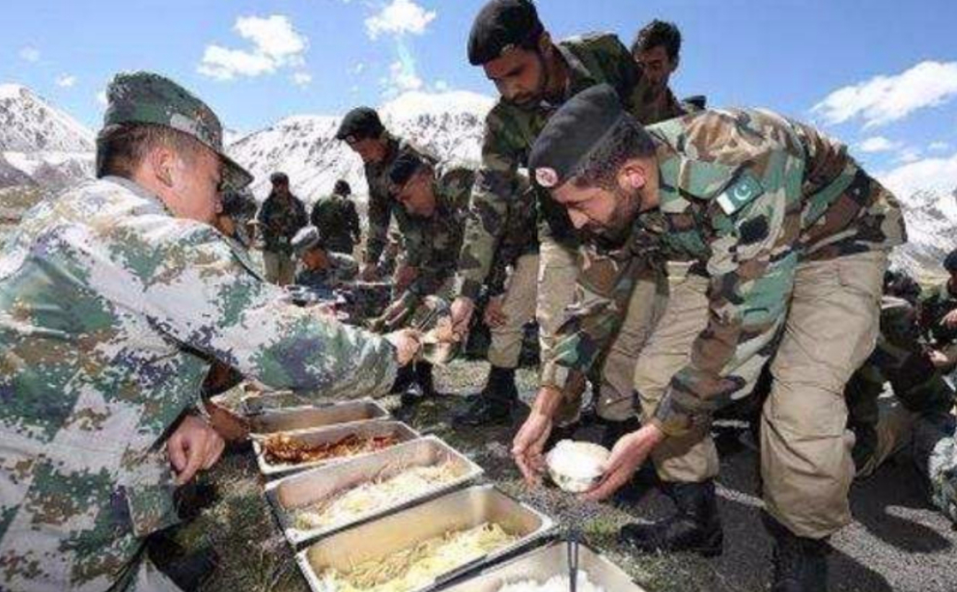 中国边境士兵亲如一家,中国最和谐边境线