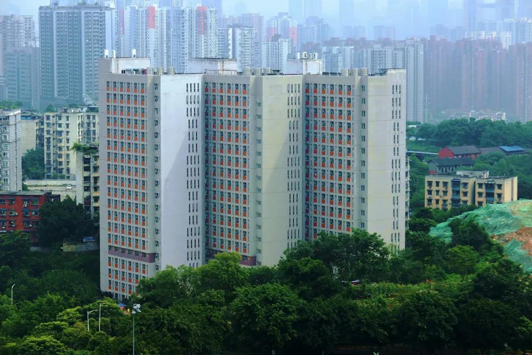 学弟学妹们,快来重庆工商大学看看你们未来四年的家吧