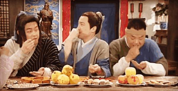 纳尼?为什么日本人不会嗑瓜子?看到中国人单手“吃”惊呆!