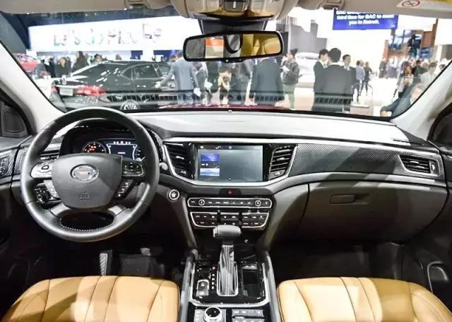 传祺gs8对比crv,新款传祺gs8和crv哪个好