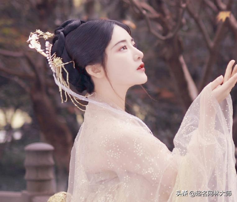 女性五行缺水卧室怎么补水,五行缺水的人怎么补水