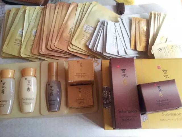 雅诗兰黛粉底液小样真假,香奈儿香水小样真假辨别