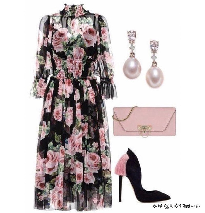 搭配针织衫半身裙秋冬款,宽松针织衫半身裙怎么搭外套