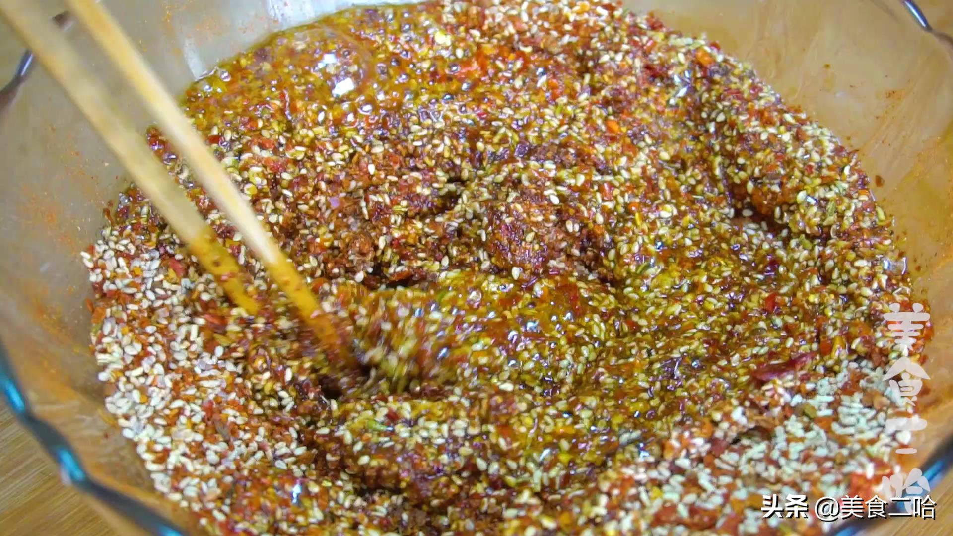 辣条不健康食品的做法,辣条的不卫生做法