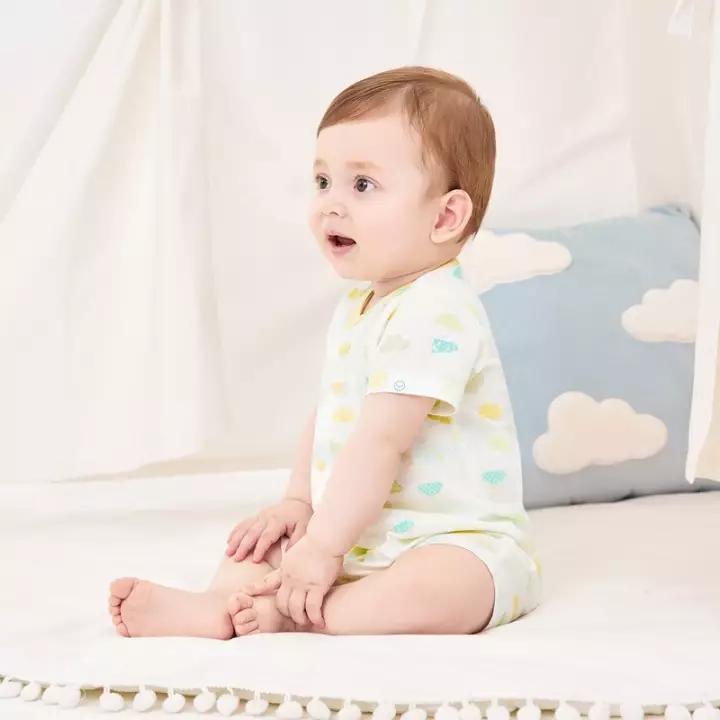 英氏婴儿服打折的,英氏婴儿服装怎么那么贵