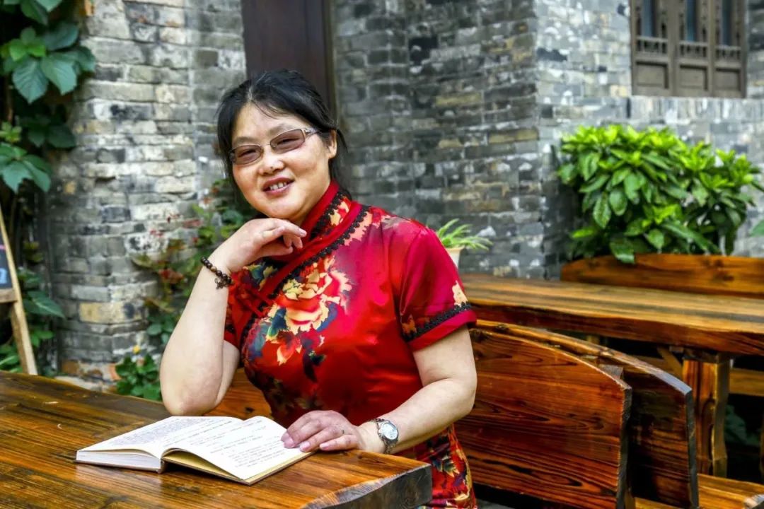 《浪子情怀》诗歌集少女篇6、Lookformyownseason寻找自己的季节