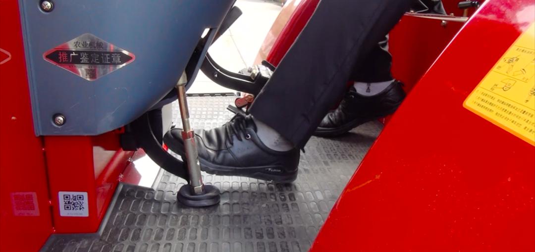 沃得奥龙904水田作业,沃得奥龙904拖拉机打水田选哪种