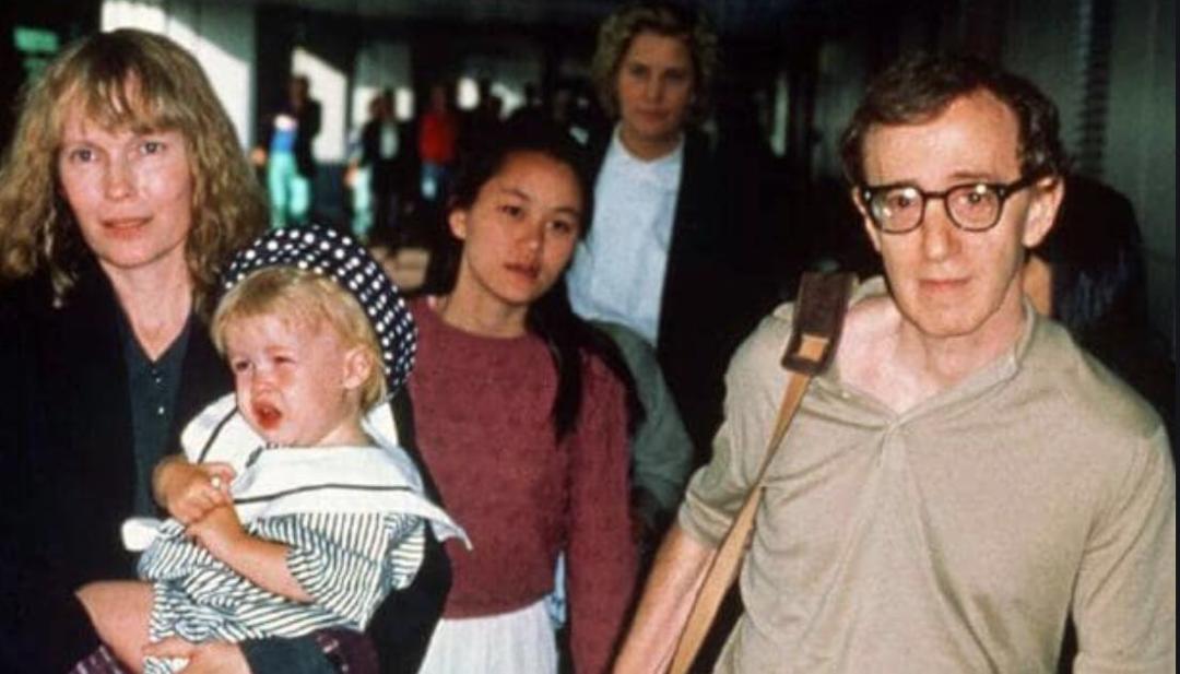 我嫁给了我爸，52岁被指性侵7岁女儿遭全网痛骂26年，他没错？