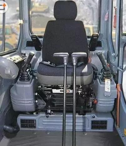 挖机租赁有什么套路吗,挖机低价出租套路