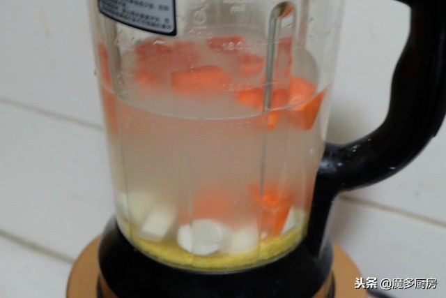 一家四口简单早餐大全,早餐这样配营养又美味家人超爱吃